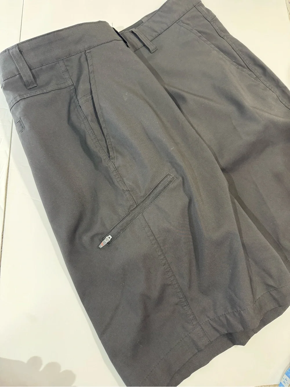 Hawke & Co Black Men's Cargo Shorts 38 - Picture 7 of 8